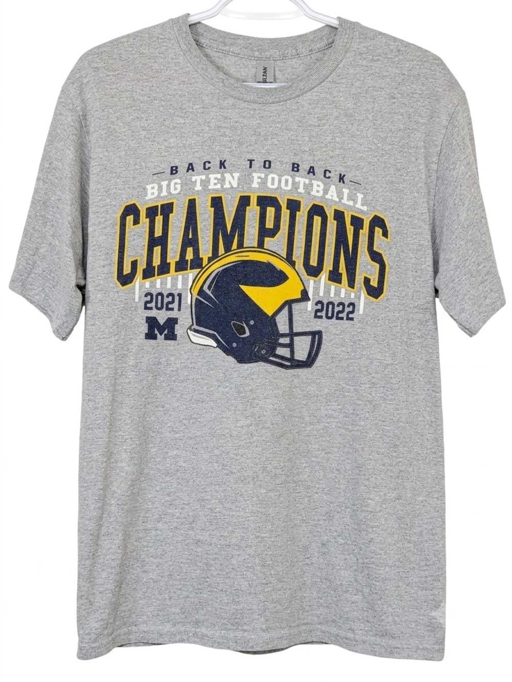 Distressed Michigan Wolverines Back to Back Big Ten Champions Shirt Medium